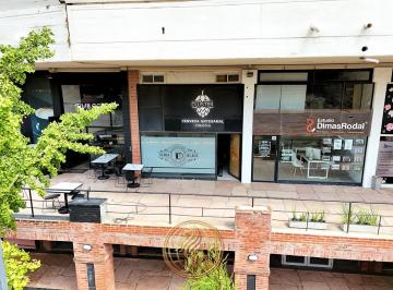 Local comercial · 100m² · 3 Ambientes · Venta Local Pinamar Permuta