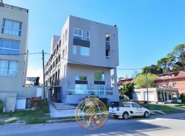 PH · 42m² · 2 Ambientes · 1 Cochera · Venta PH Pinamar Financia Permuta