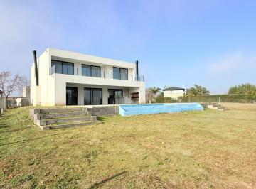 Casa · 250m² · 7 Ambientes · 2 Cocheras · Casa en Venta Ubicado en El Cantón, Escobar, G. B. a. Zona Norte