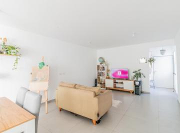 Departamento · 75m² · 3 Ambientes · 1 Cochera · Departamento en Venta 3 Ambientes con Cochera y Patio en Caballito