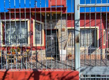 Casa · 158m² · 5 Ambientes · 1 Cochera · Casa en Venta El Challao Las Heras con Tour Virtual