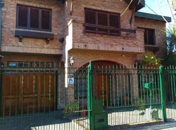 Casa · 206m² · 5 Ambientes · Casa Quinta en Venta en San Miguel, G. B. a. Zona Norte, Argentina