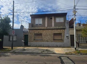 PH de 4 ambientes, Avellaneda · Departamento Tipo Casa de 4 Ambientes en Venta en Sarandi