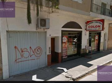 Local comercial · 320m² · 4 Ambientes · 1 Cochera · Local en Centro de Lujan