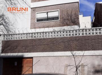 Local comercial · 90m² · Alquiler Local en Caballito, Capital Federal.