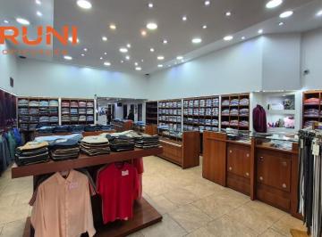 Local comercial · 189m² · Rivadavia Al 5000 | Caballito | Local con Frente Vidriado | Venta