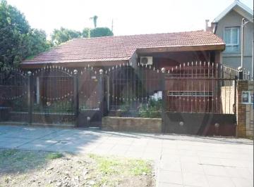 Casa de 6 ambientes, Ituzaingó · Chalet en Venta Ituzaingó Norte Centro + Apto Crédito + Ideal Desarrollo