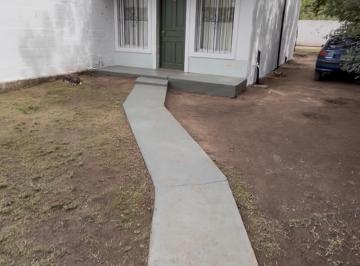 PH de 9 ambientes, Moreno · PH en Block Renta 7% Usd - 3 Deptos + Pa Usd 200.000