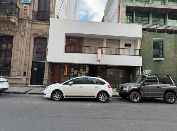Departamento de 11 ambientes, Córdoba · Oportunidad Departamento en Venta en Calle en 9 de Julio y Cañada