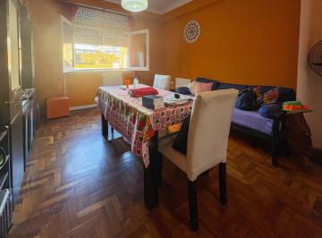 Departamento · 56m² · 3 Ambientes · Oportunidad! Luminoso 3 Ambientes en Virrey Cevallos Al 1000. 57 m²