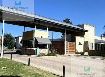 Terreno · 693m² · Terreno en Venta Antigua Estancia Villa Allende