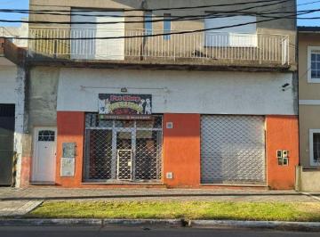 Depósito de 2 ambientes, Lanús · Local Comercial/depósito en Alquiler en Lanús