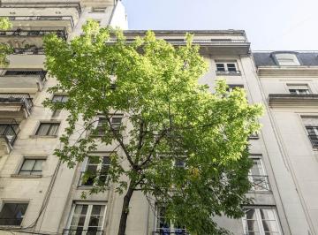 Departamento · 180m² · 4 Ambientes · Libertad y Alvear - Piso de Categoría - Muy Luminoso - 4 Amb