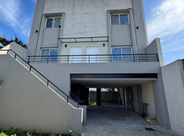 Departamento · 60m² · 3 Ambientes · 1 Cochera · Oportunidad 2 Duplex 3 Ambientes con Cochera y Jardin en Venta a Estrenar - Turdera