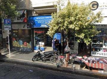 Local comercial · 34m² · 1 Ambiente · Excelente Local en Pleno Once con Excelente Renta