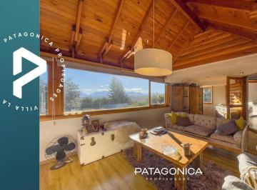 Casa · 135m² · 5 Ambientes · 1 Cochera · Casa en Venta. 5 Ambientes. Todos Los Servicios. Vista a Los Cerros
