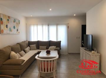 Casa · 120m² · 4 Ambientes · 1 Cochera · Casa en Venta en Pilar, G. B. a. Zona Norte, Argentina