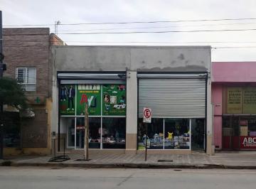Local comercial de 2 ambientes, Cipolletti · Dos Locales Comerciales en Zona Céntrica con Muy Buena Renta