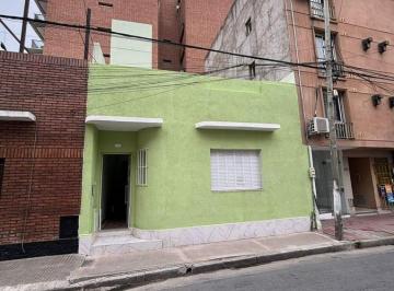 Local comercial · 124m² · 1 Ambiente · Casa Para Uso Comercial / Local 2 Plantas · 124 m² · Apto Gastronómico · Terraza · Alberdi