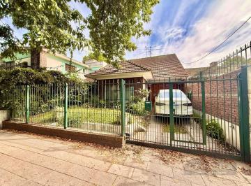 Casa · 363m² · 4 Ambientes · Adrogue - 3 Dorm. - 2plantas