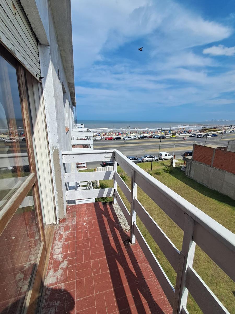 Monoambiente de 29,8 m2 con balcón y cochera — Mar del Plata