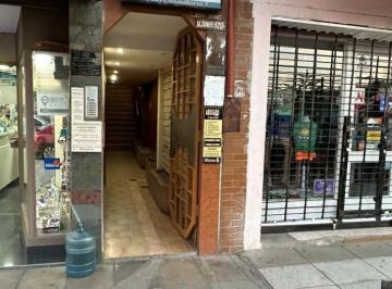 Oficina comercial · 35m² · Oficina Para Uso Profesional en El Centro Comercial de Jose C Paz, Frente a Estacion