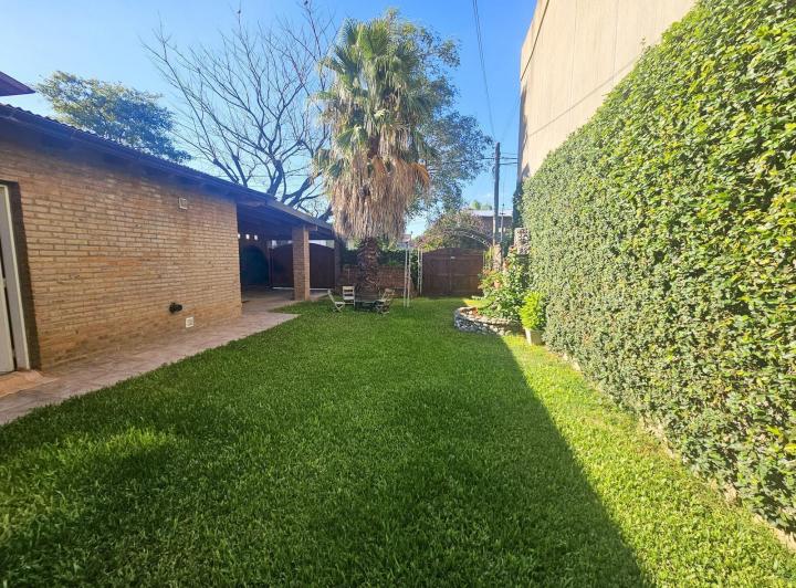 Casa · 139m² · 5 Ambientes · 1 Cochera