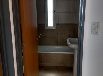 Departamento de 2 ambientes, La Plata · Departamento en Alquiler - Diagonal 74 Entre 6 y Plaza Italia - 1 Dormitorio