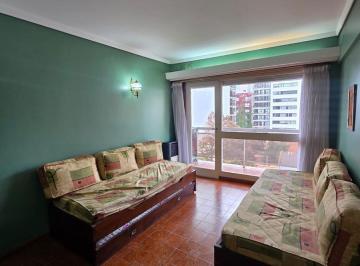 Departamento · 40m² · 2 Ambientes · 1 Cochera · Departamento 2 Ambientes a La Calle con Cochera