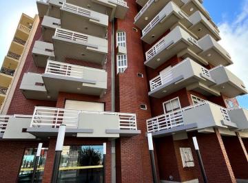 Departamento · 94m² · 4 Ambientes · 1 Cochera · Departamento en Duplex 4 Amb con Cochera en Venta con Vista Plena Al Mar en Playa Grande