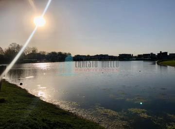 Terreno · 1200m² · A. Venta Excelente Lote a La Laguna - Barrio Los Troncos