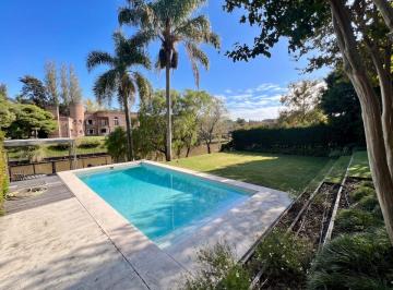 Casa de 9 ambientes, San Isidro · Espectacular Casa Moderna Al Río con 4 Dorm. y Amarra Doble – Club Boating