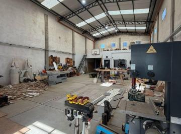 Bodega-Galpón en Alquiler de 1 ambiente La Tablada · Galpón en Alquiler de 300 m² Ubicado en La Tablada