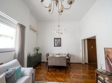 Departamento · 69m² · 2 Ambientes · Departamento en Venta 2 Amb C/patio 73.6 m²