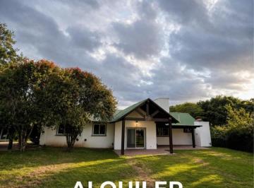 Casa · 279m² · 5 Ambientes · 3 Cocheras · Alquiler Casa El Tipal