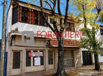 PH · 7 Ambientes · 1 Cochera · PH + Local en Venta