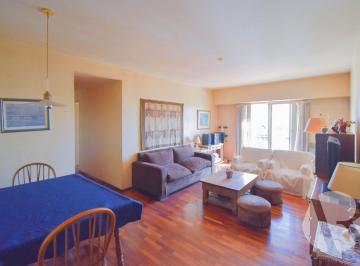 Departamento · 80m² · 4 Ambientes · Departamento 4 Amb - Caballito