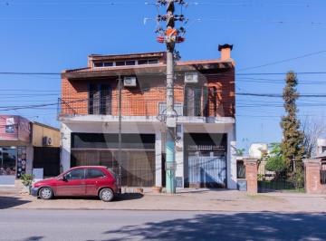 Casa · 343m² · 5 Ambientes · 1 Cochera · Casa en Escobar