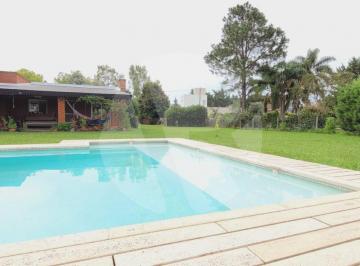 Casa · 100m² · 4 Ambientes · 1 Cochera · Venta Casa 4 Ambientes con Pileta en Aero Country Club General Rodriguez