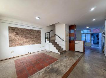 Casa · 73m² · 5 Ambientes · Casa en Pichincha