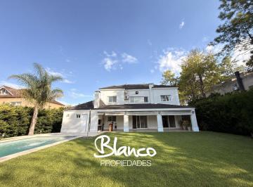 Casa · 241m² · 5 Ambientes · 2 Cocheras · Casa en Venta en La Lomada, Pilar, G. B. a. Zona Norte