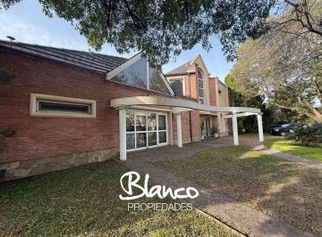 Casa · 328m² · 6 Ambientes · 2 Cocheras · Casa en Venta en Ayres del Pilar, Pilar, G. B. a. Zona Norte