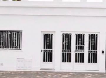 Casa de 4 ambientes, Rosario · Excelente Casa en Alquiler Solo Para Uso Comercial