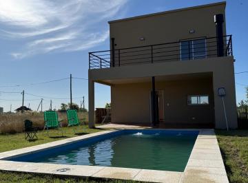 Casa de 4 ambientes, General Rodríguez · Oportunidad! Venta Casa con Pileta en Barrio Privado