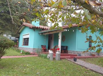 Casa · 126m² · 3 Dormitorios · 1 Cochera · Vendo Casa en Cosquín con Parque y Pileta