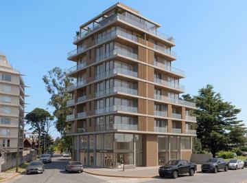 Terreno · 751m² · Lote Multifamiliar Comercial - 50 m de Bunge y Libertador