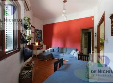 PH · 52m² · 3 Ambientes · Venta PH en Esquina de 3 Ambientes en La Boca