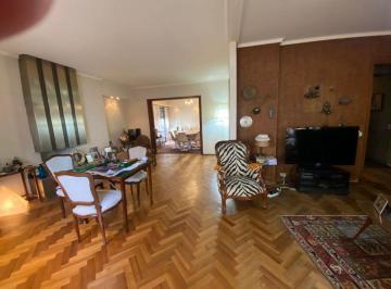 Departamento de 4 ambientes, Belgrano · Piso Alto a Reciclar, Torre en Esquina, Tres Dorm., Principal en Suite, Dep, y Cochera Fija