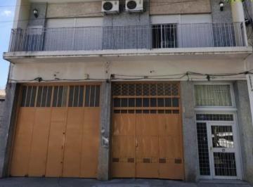 Casa · 149m² · 4 Ambientes · Venta Departamento o Casa Planta Alta Piso Exclusivo 3 Dorm. Abasto