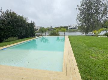 Casa · 296m² · 6 Ambientes · 4 Cocheras · Casa en Venta El Canton - Islas 4 Dorm. Pileta Galería Parrilla Lote Al Agua